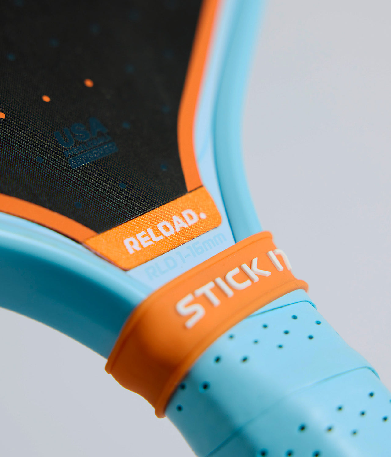 Reload - the pickleball paddle system with a replaceable surface